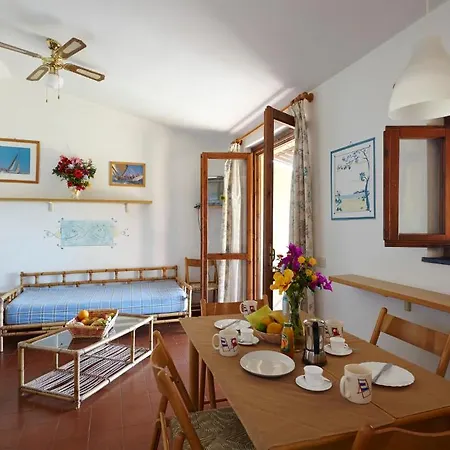Baia Salinedda Apartmanhotel