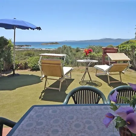 Apartmanhotel Baia Salinedda 3*
