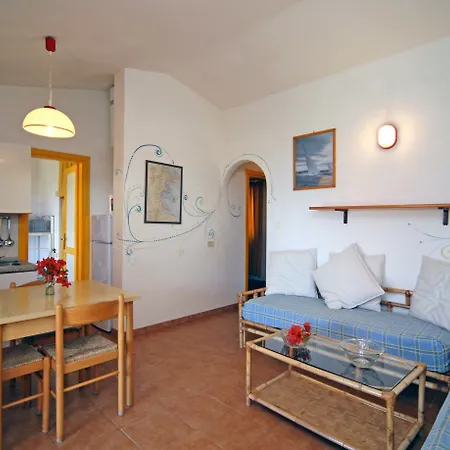 Baia Salinedda Aparthotel 3*