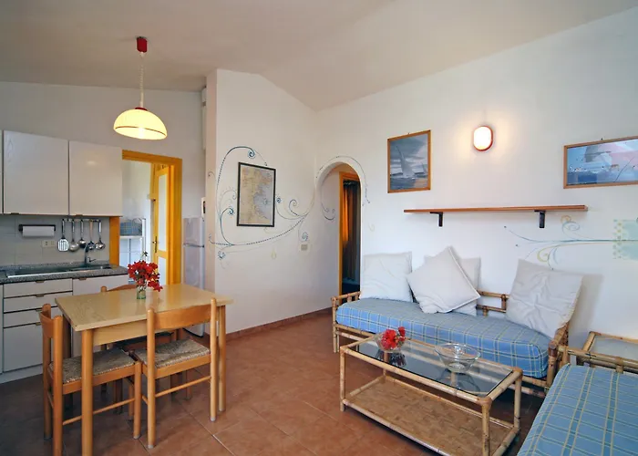 Baia Salinedda Aparthotel 3*