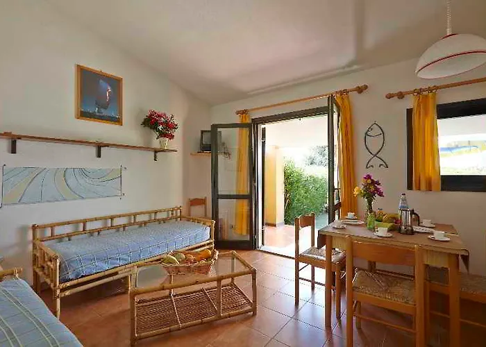 Baia Salinedda Aparthotel 3*